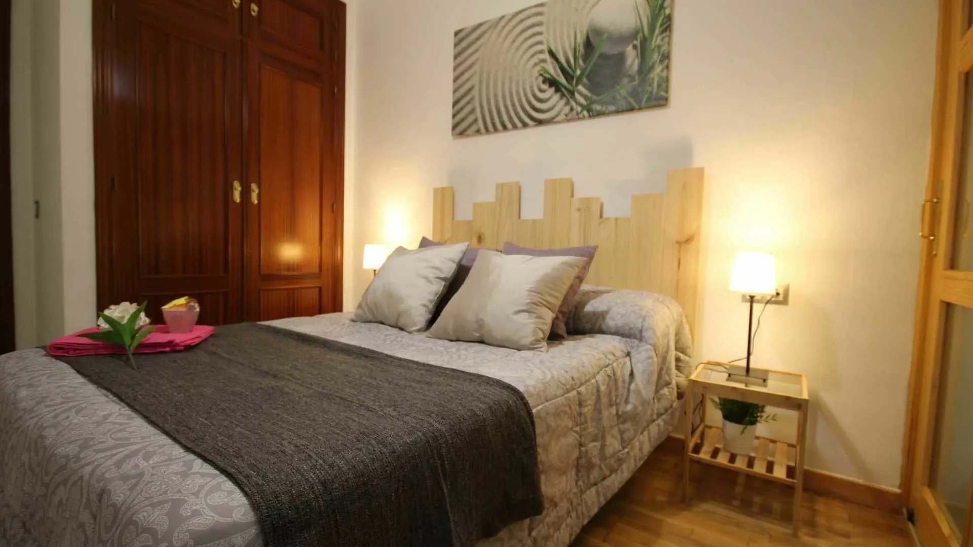 Jinetes Grupalmalaga Apartment Malaga