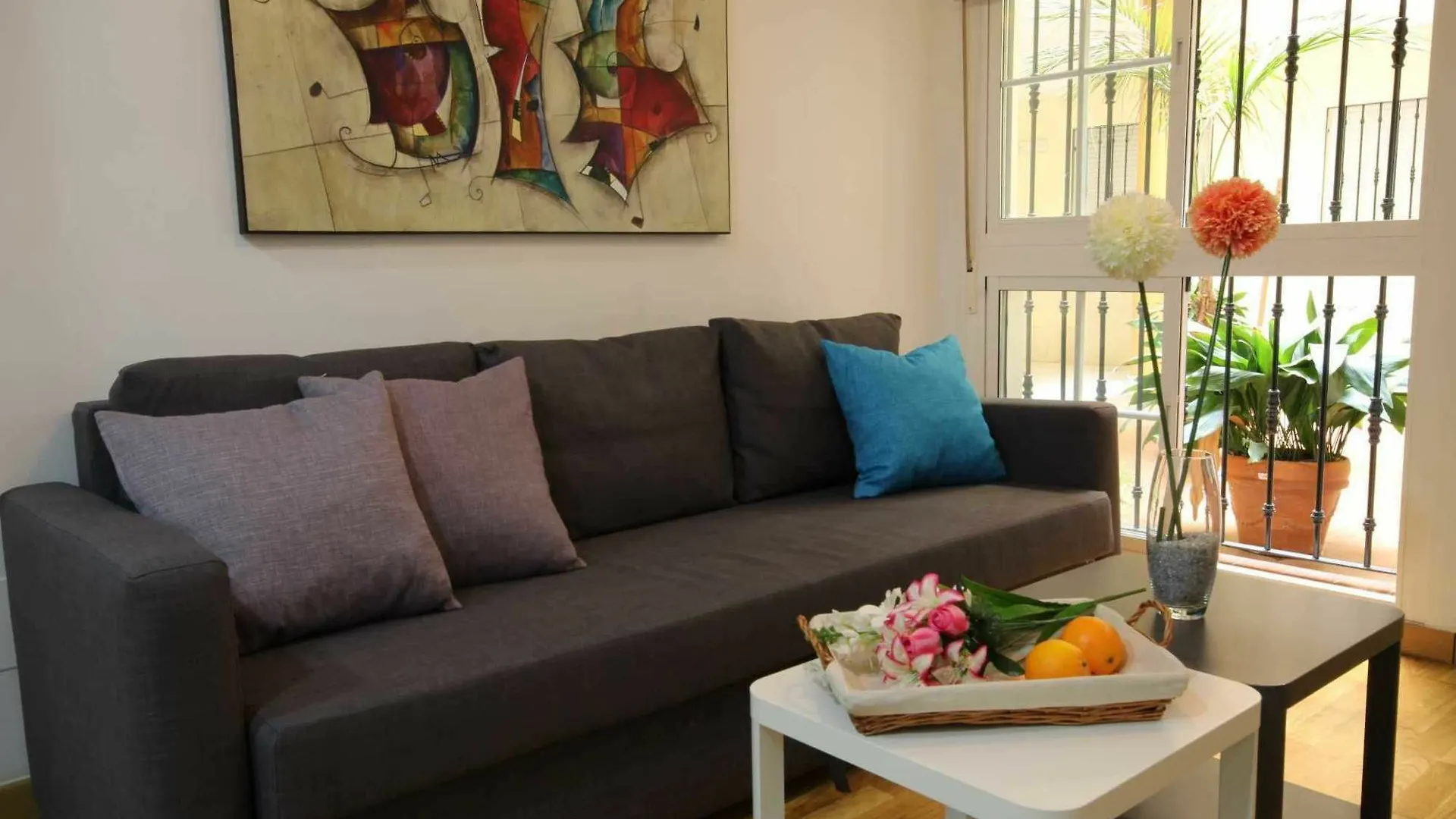 Jinetes Grupalmalaga Apartment Spain